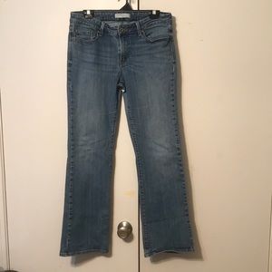 Levis low bootcut